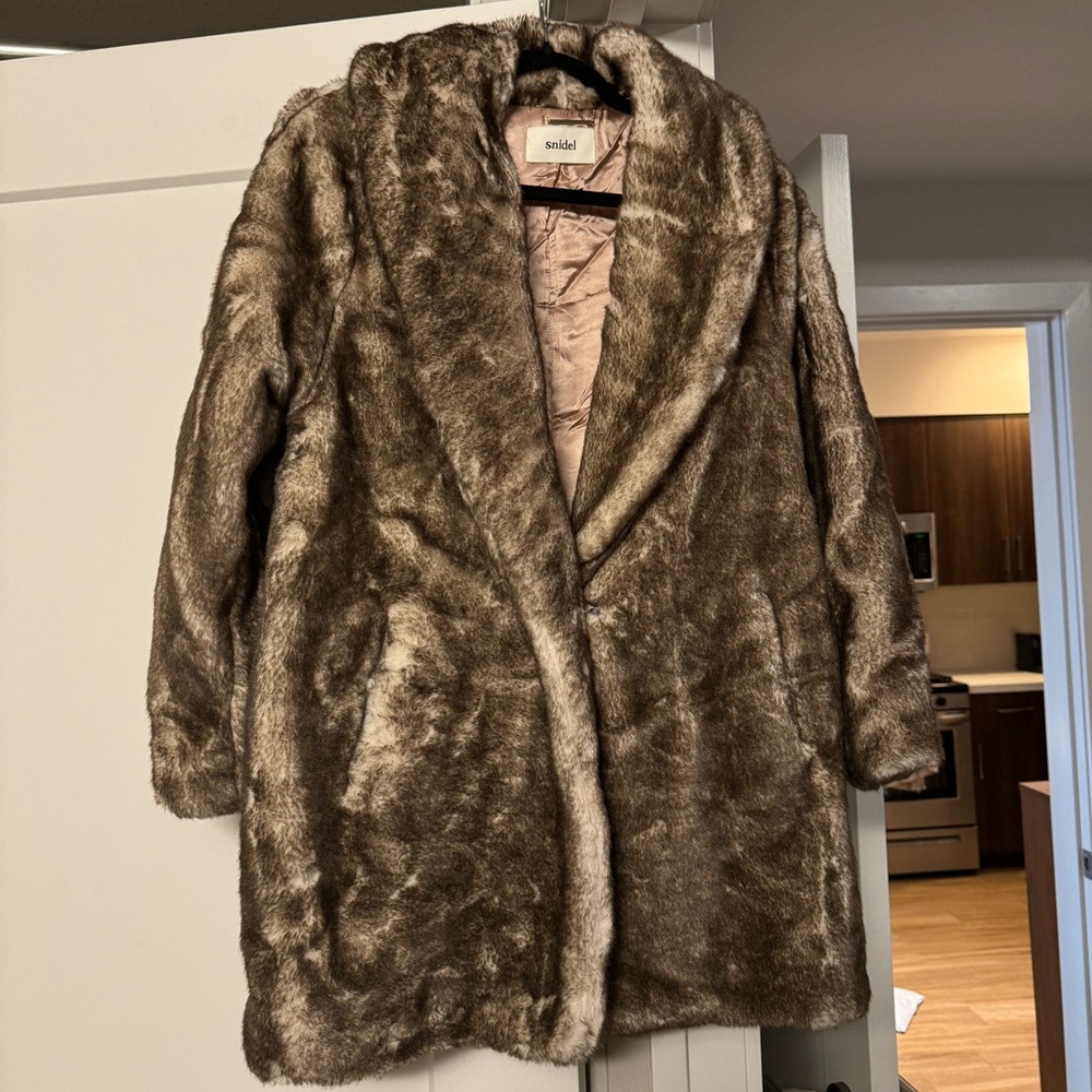 Snidel: Fur Coat